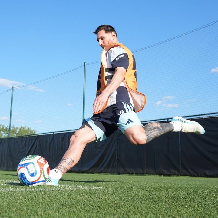 Argentina lista para brillar en su debut mundialista contra Argelia