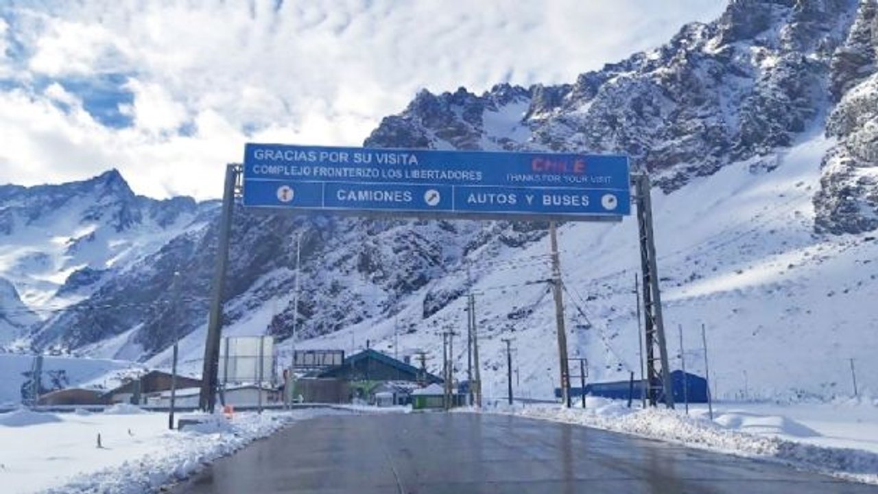 Cierre preventivo del Paso Cristo Redentor por malas condiciones climáticas