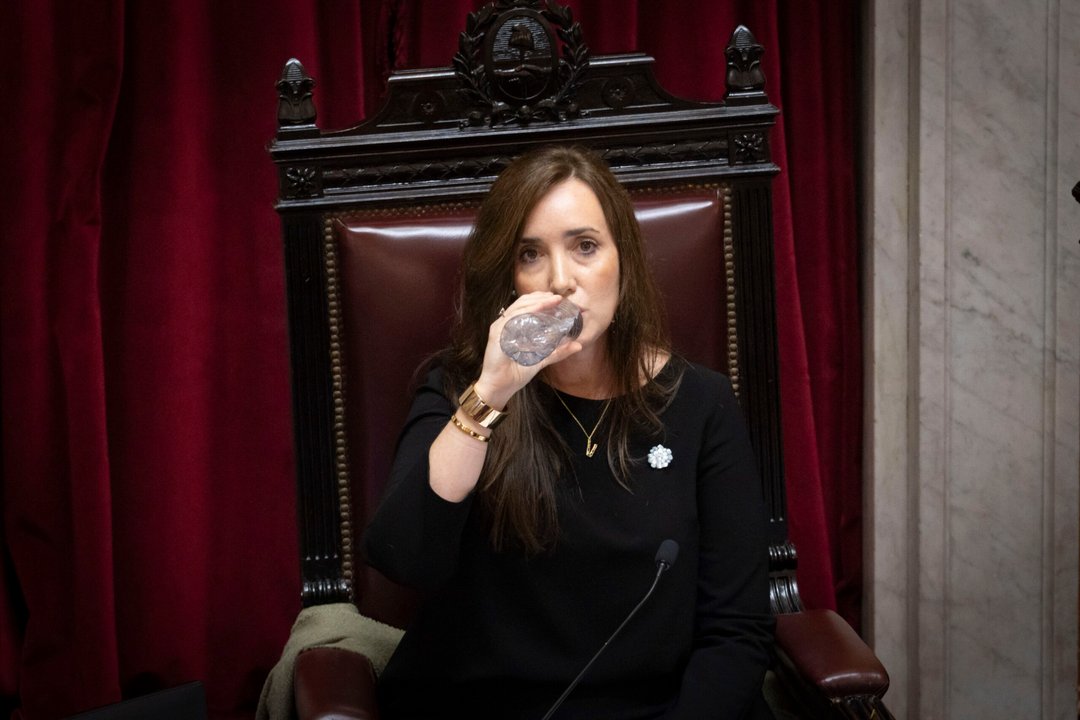 “Me dijo que gobierna la hermana”: la madre de Villarruel apuntó contra Karina Milei