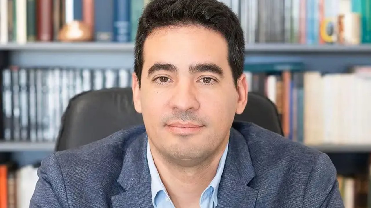 Berensztein vinculó la llegada de Ravier con la estrategia económica de Milei