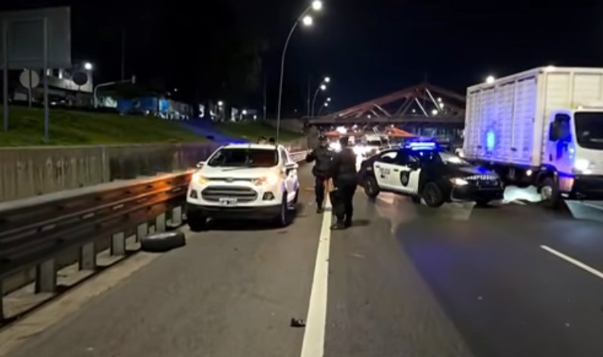 Choque múltiple en Avenida General Paz: dos carriles reducidos