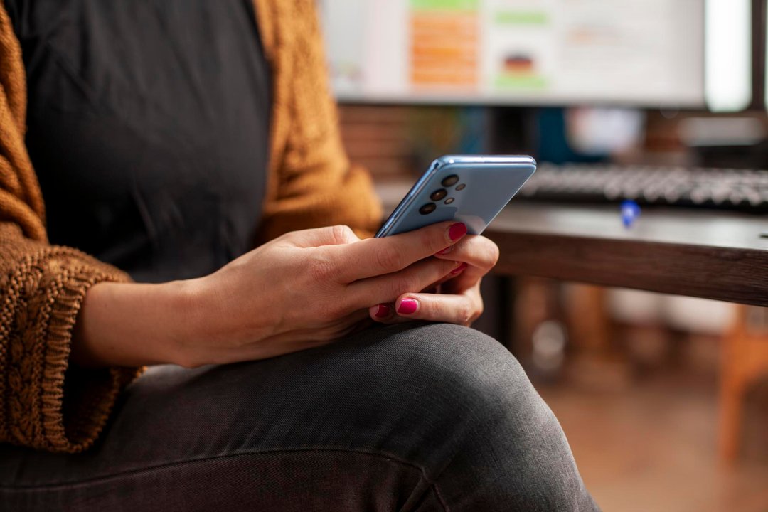 Advierten que el 50% de las respuestas médicas de los chats de IA son imprecisas