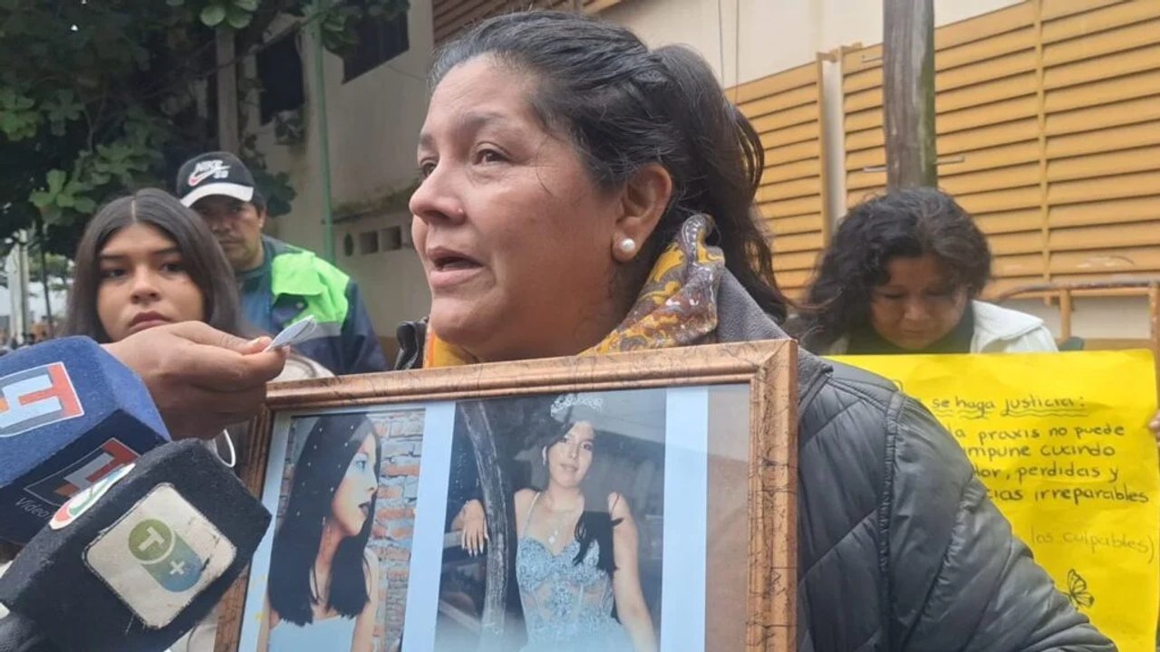 Su hija y nieta murieron en la cesárea, camino más de 300 kilómetros y logró un importante avance en la causa