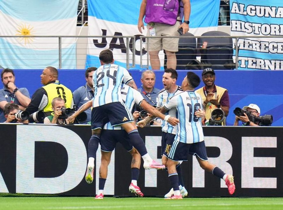 Messi: “Ya le dimos varias alegrías a la gente, pero intentaremos darle una más”