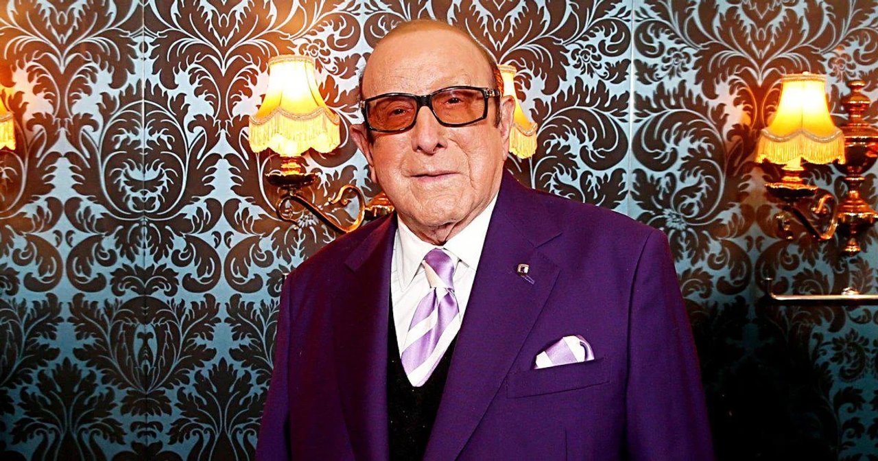 Clive Davis, el abogado que cambió para siempre la industria de la música