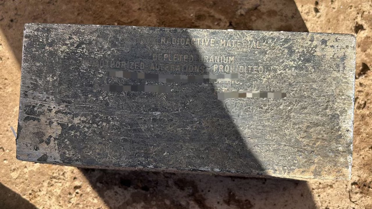 Sorpresa en Córdoba: hallaron un bloque de uranio en una planta de reciclaje