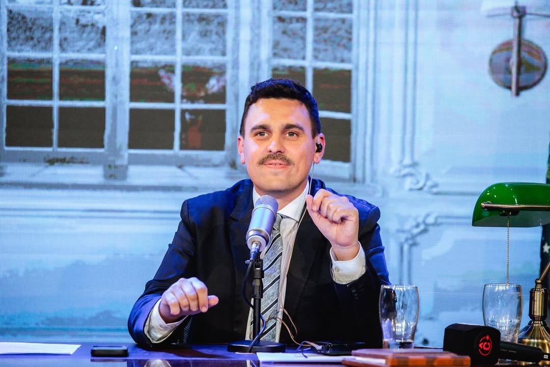 “Duele que hayan despedido con violencia”: Manu Jove, periodista miembro de Blender