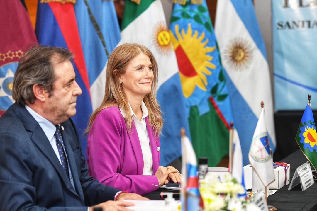Verónica Magario en el Parlamento del Norte Grande