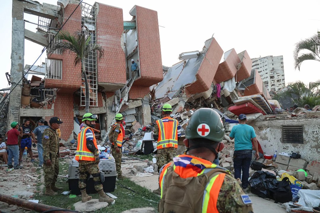 Doble sismo devastador en Venezuela: mil muertos y desesperado clamor por ayuda