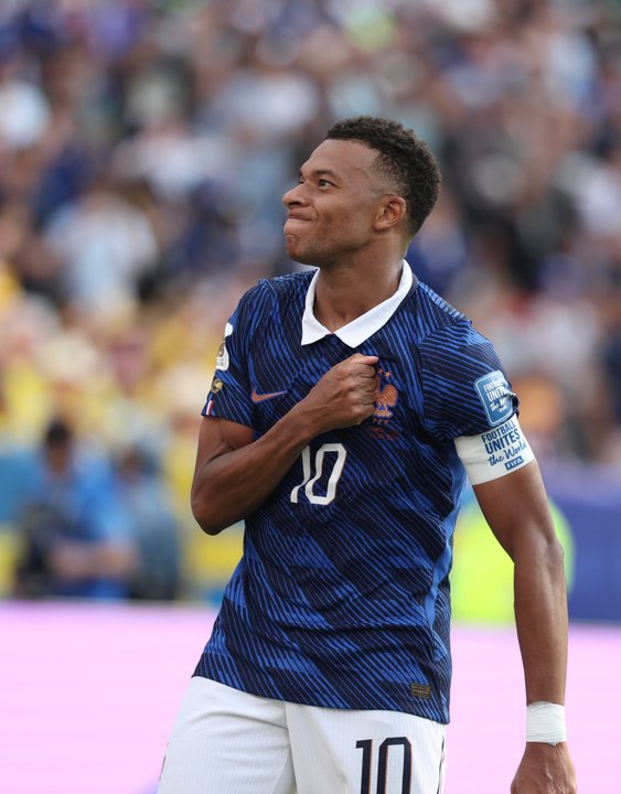 Francia se impone 3-0 ante Suecia y avanza a octavos del Mundial 2026