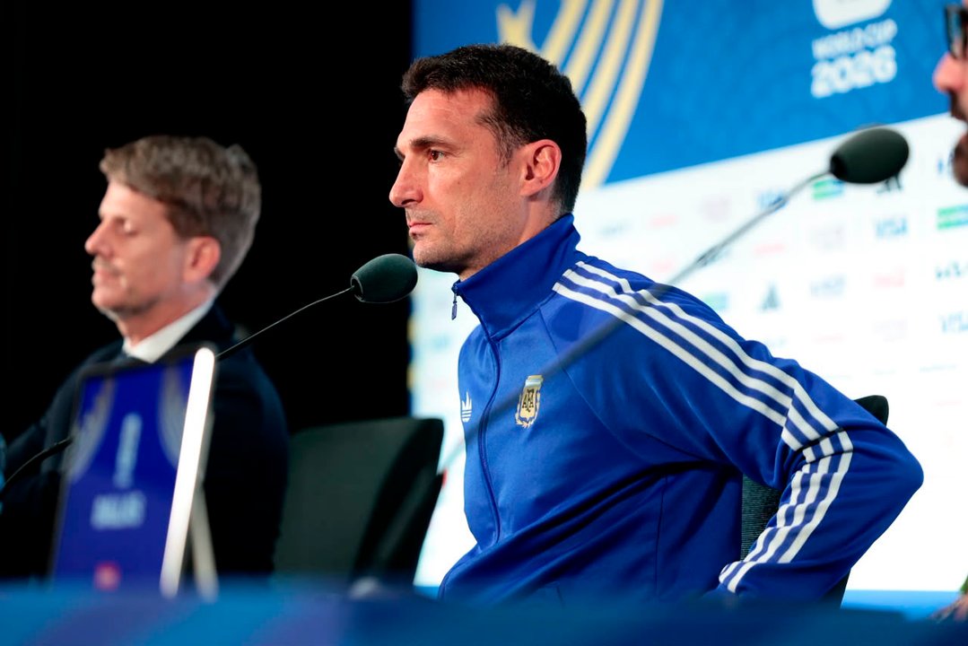 Scaloni mantiene el misterio en la alineación para el duelo ante Cabo Verde
