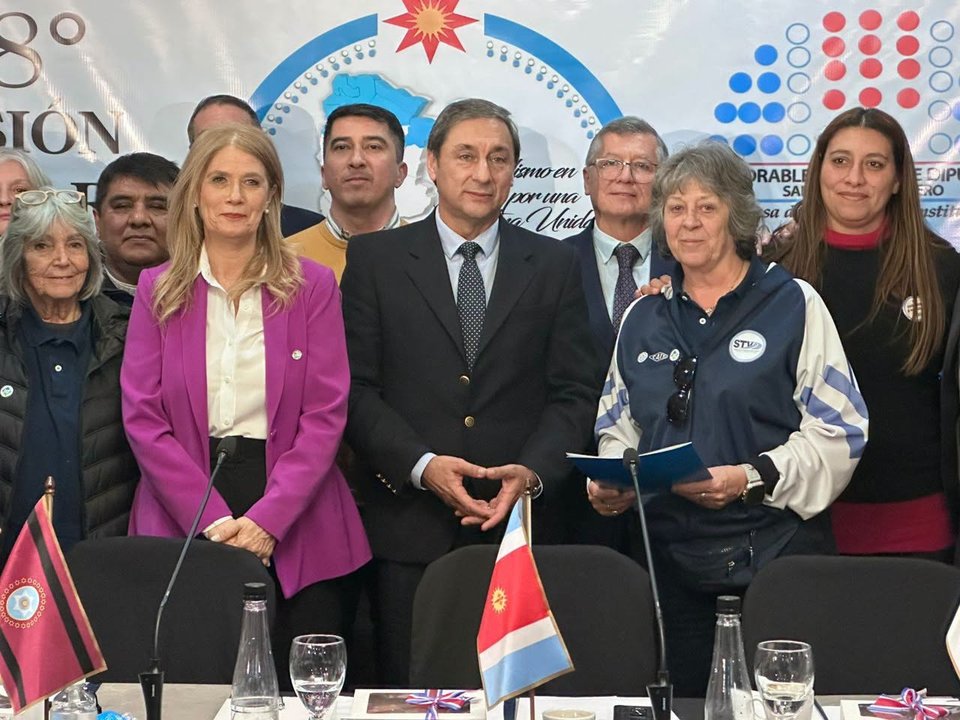 Legisladores de 10 provincias respaldaron el reclamo del Sindicato de Vialidad por las rutas nacionales