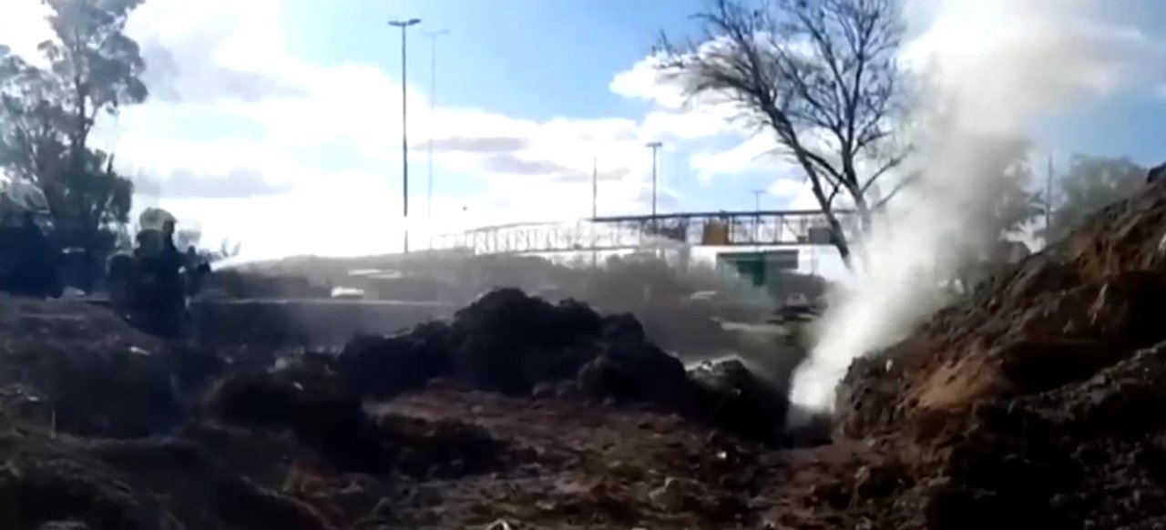 El escape de gas en la Autopista Dellepiane fue controlado y no hay riesgo: realizan las últimas tareas