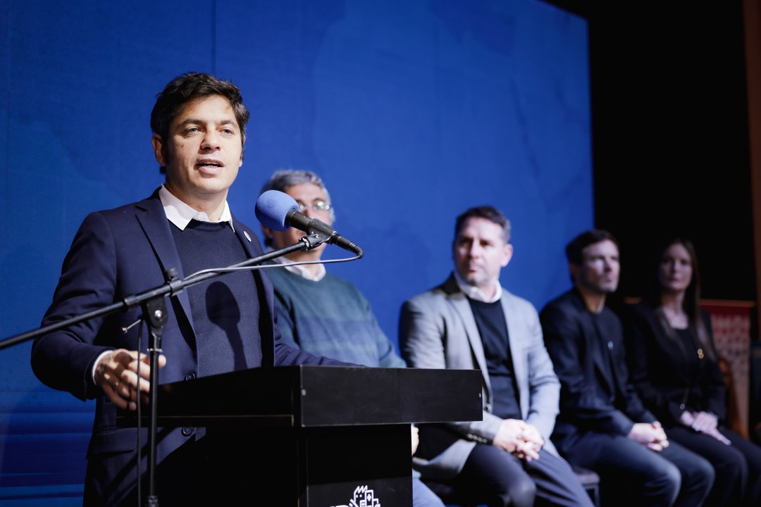Kicillof no descartó competir en una interna en 2027, pero pidió no hablar de candidaturas