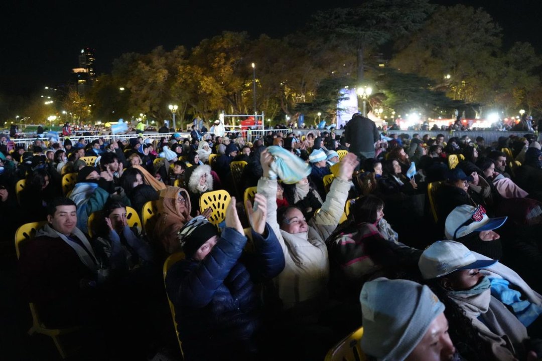Triunfazo de Argentina: unos 20 mil hinchas festejaron en el Fan Fest de la Ciudad