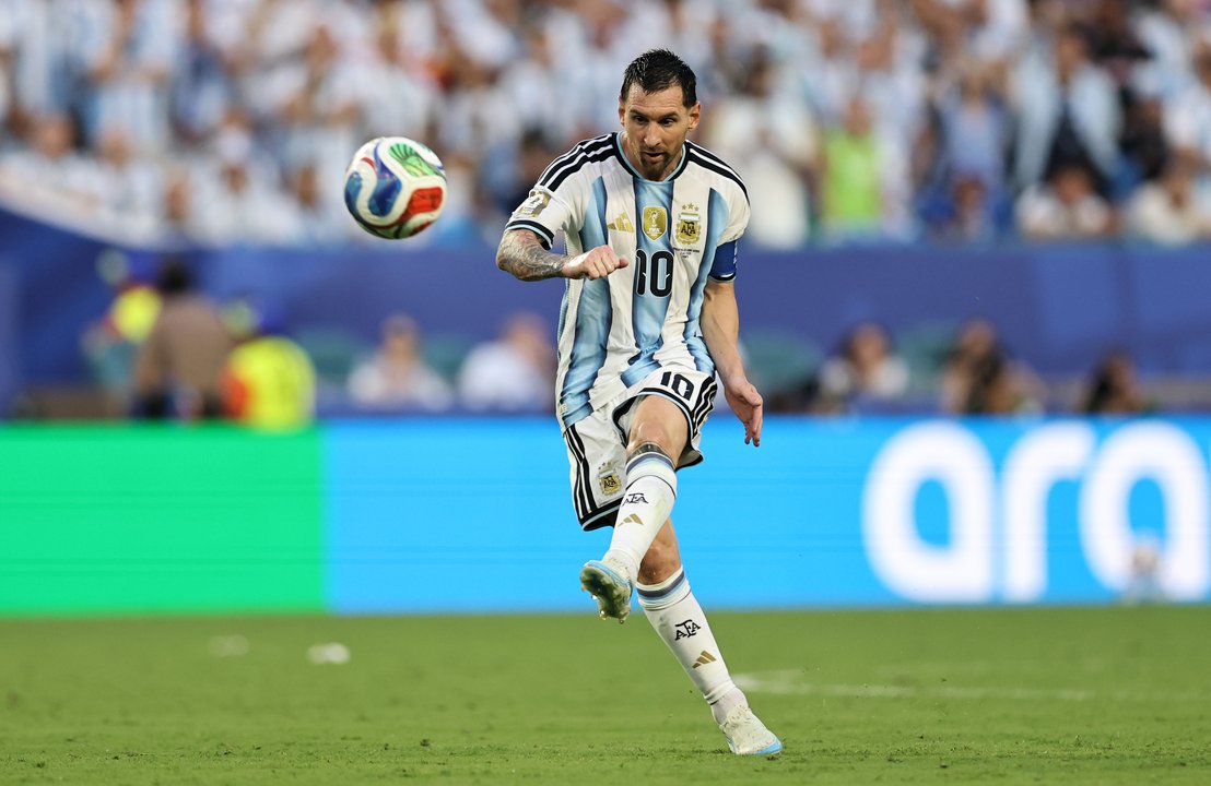El enojo de Lionel Messi al término de la clasificación ante Cabo Verde