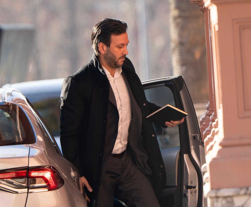 Quién es Ignacio Devitt, el hombre que trabajaba con Adorni y se ganó la confianza de Karina Milei