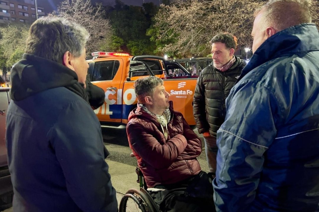 Frío: Santa Fe reforzó la asistencia a personas en situación de calle y repartió viandas calientes en Rosario