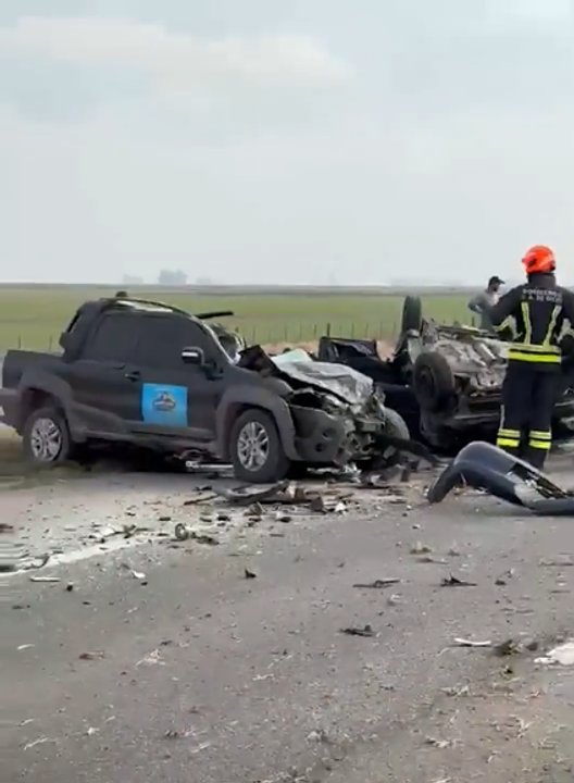 Tres personas murieron en un choque múltiple en la Ruta 7, entre ellos, un nene de 12 años