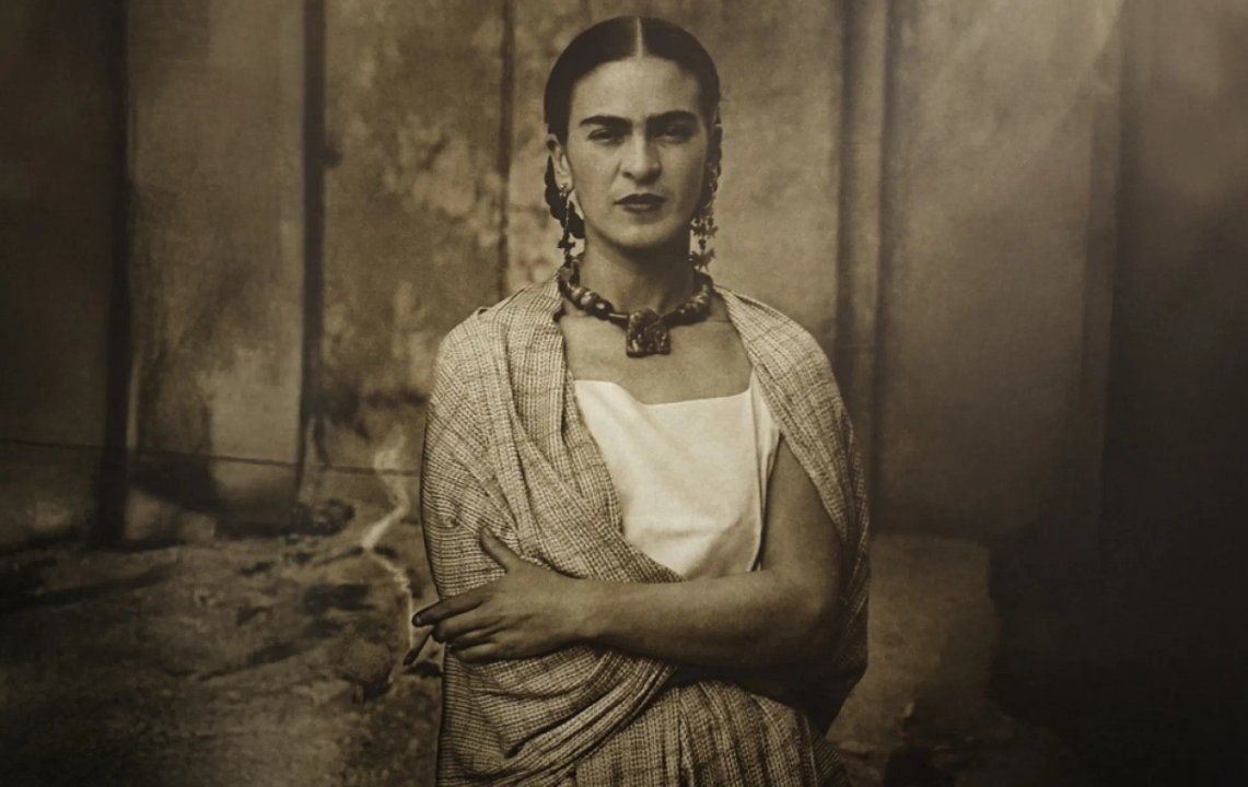 México frena la exportación de una obra atribuida a Frida Kahlo y el caso llega a la Suprema Corte