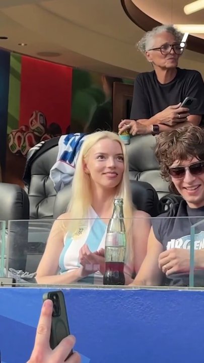 Anya Taylor-Joy confesó si alentará a Argentina o a Inglaterra en la semifinal