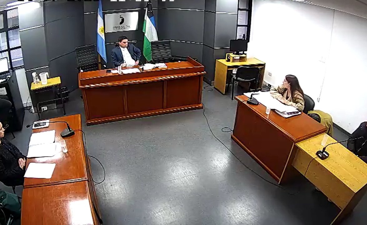 Dictaron la prisión preventiva para una mujer que rompió una tobillera electrónica en Río Negro