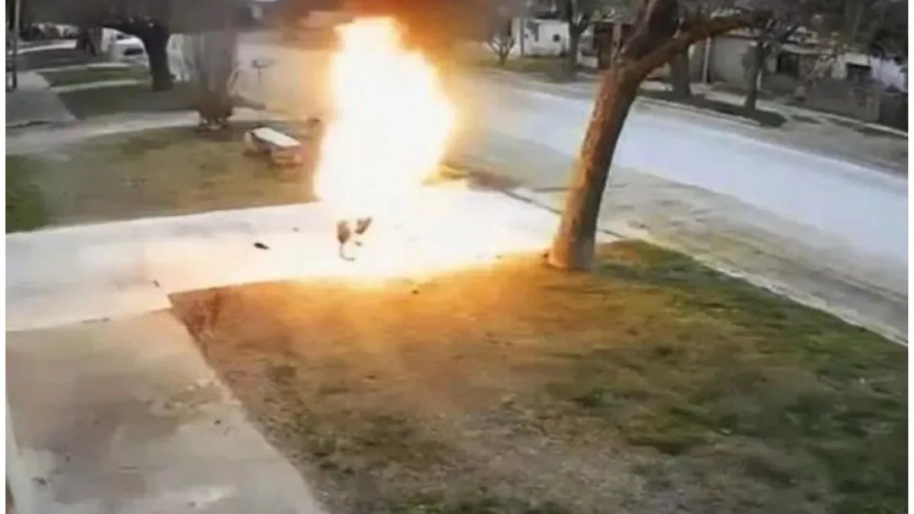 Investigan la muerte de un joven de 20 años que se habría prendido fuego: su familia sospecha que lo mató su novia