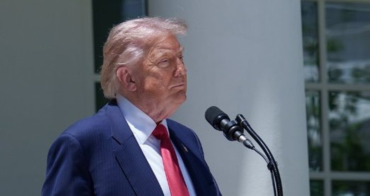 Trump amenazó con atacar centrales eléctricas y puentes de Irán la próxima semana