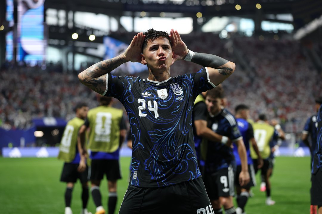 Enzo Fernández y Lionel Messi, figuras en una nueva remontada histórica argentina