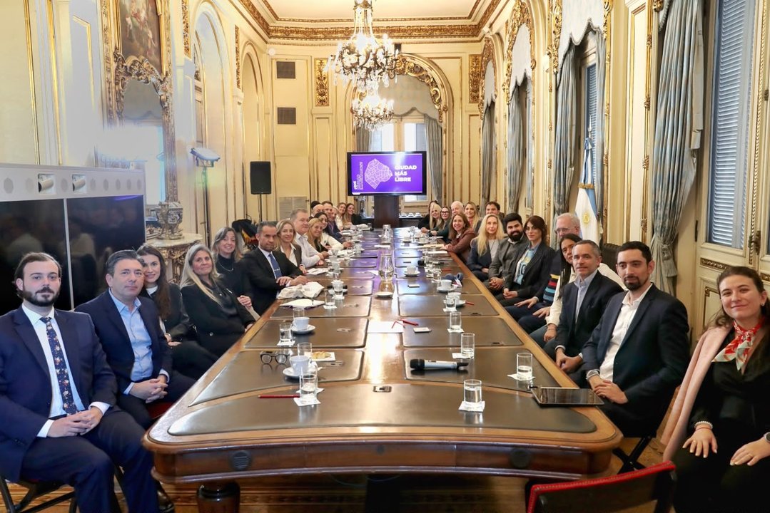 Karina Milei recibió a legisladores porteños de LLA: preocupación por la gestión de la Ciudad y la mira puesta en 2027