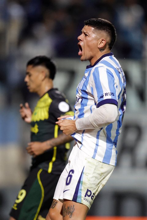 Racing goleó a Defensa y Justicia en el debut de Vojvoda y pasó a octavos de la Copa Argentina 2026