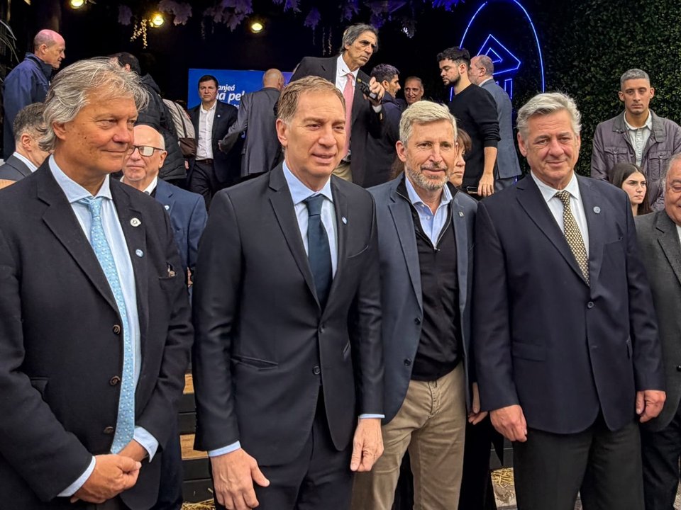 Frigerio lanzó un seguro multirriesgo para el maíz con un fondo de US$ 1 millón para pequeños productores