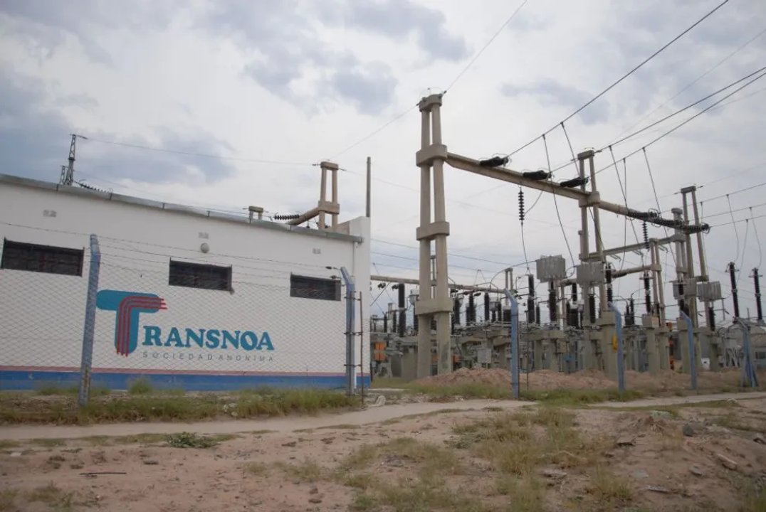 Reclamos en Salta por cortes de luz y responsabilidad de Transnoa