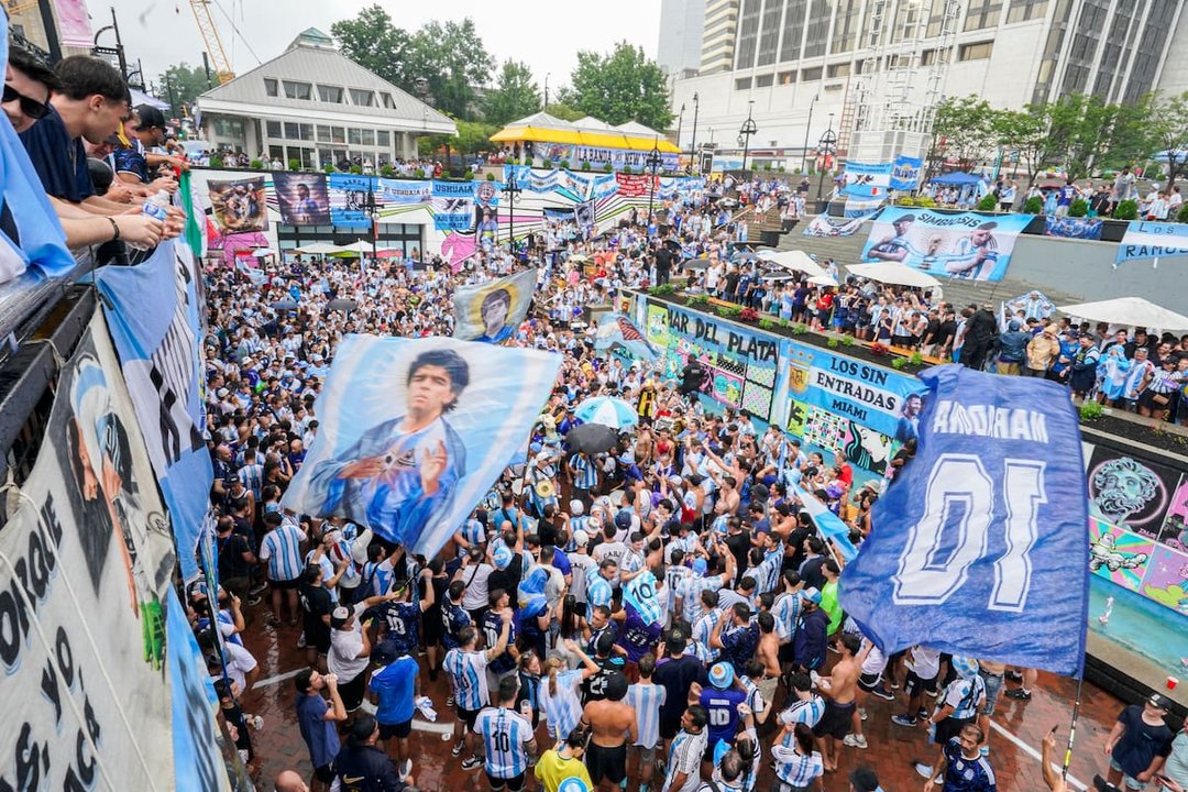 Caos a horas de la final: argentinos varados y reventas imposibles para ver a la Selección