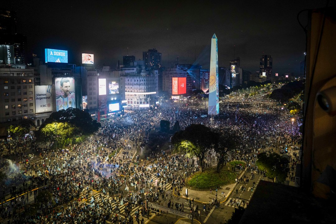 Incidentes en el Obelisco: un grupo de personas se enfrentó a la policía luego de la final del Mundial 2026