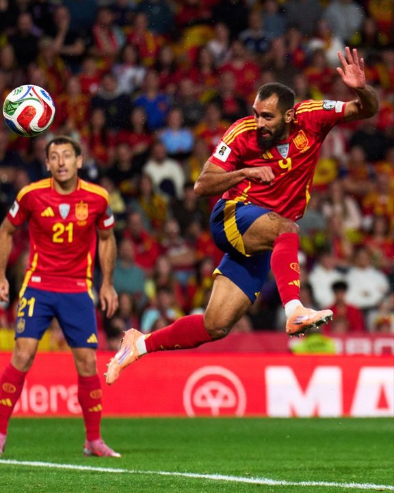 El incómodo saludo de un jugador de España con Trump porque “no quería ir a la cárcel”