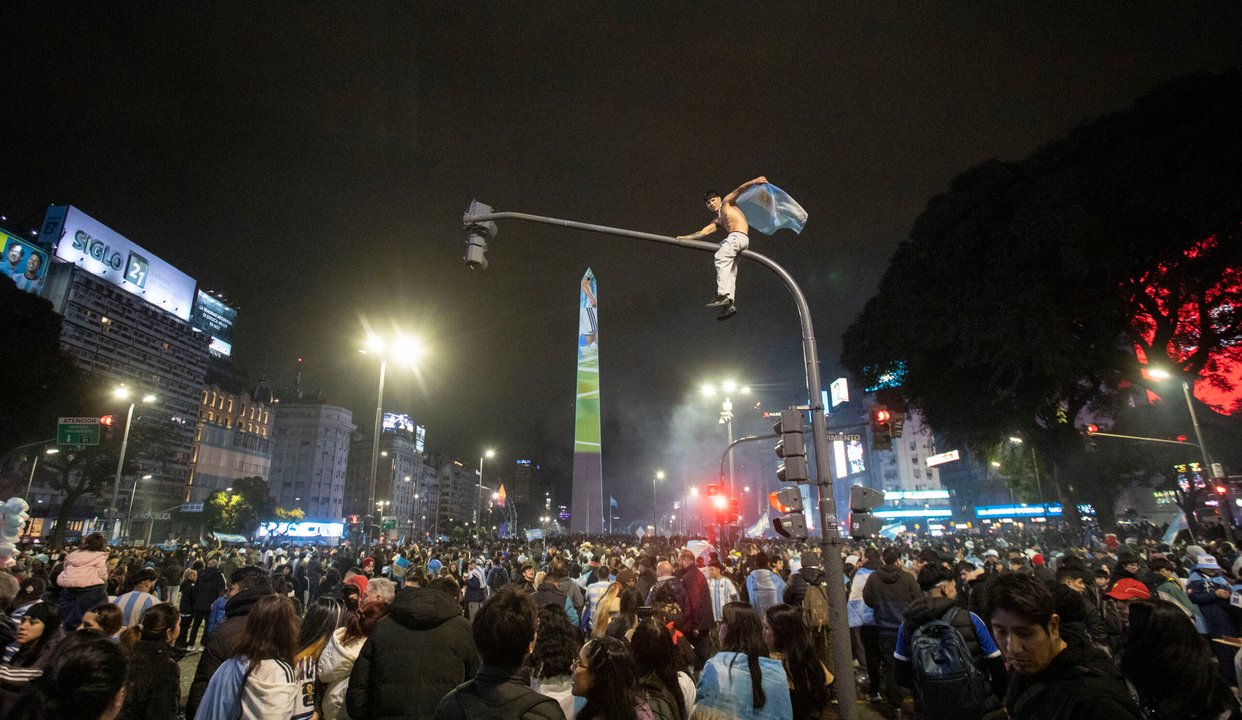 Dos personas murieron durante la final del Mundial entre Argentina y España