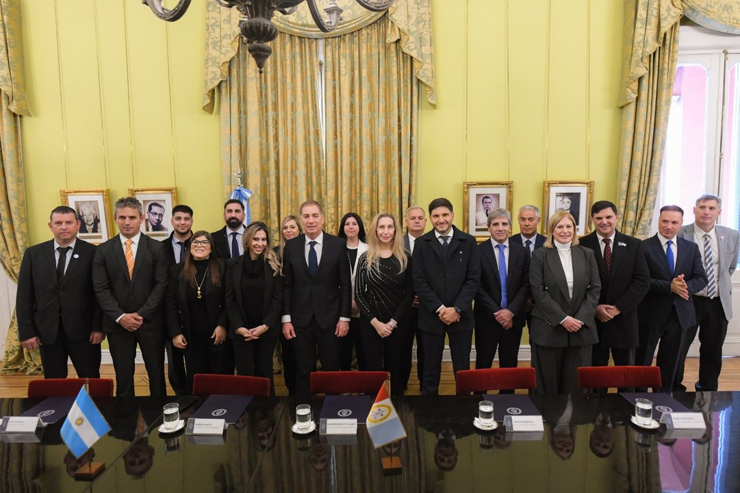 El Gobierno cierra uno de los conflictos con Santa Fe con la delegación de obra clave