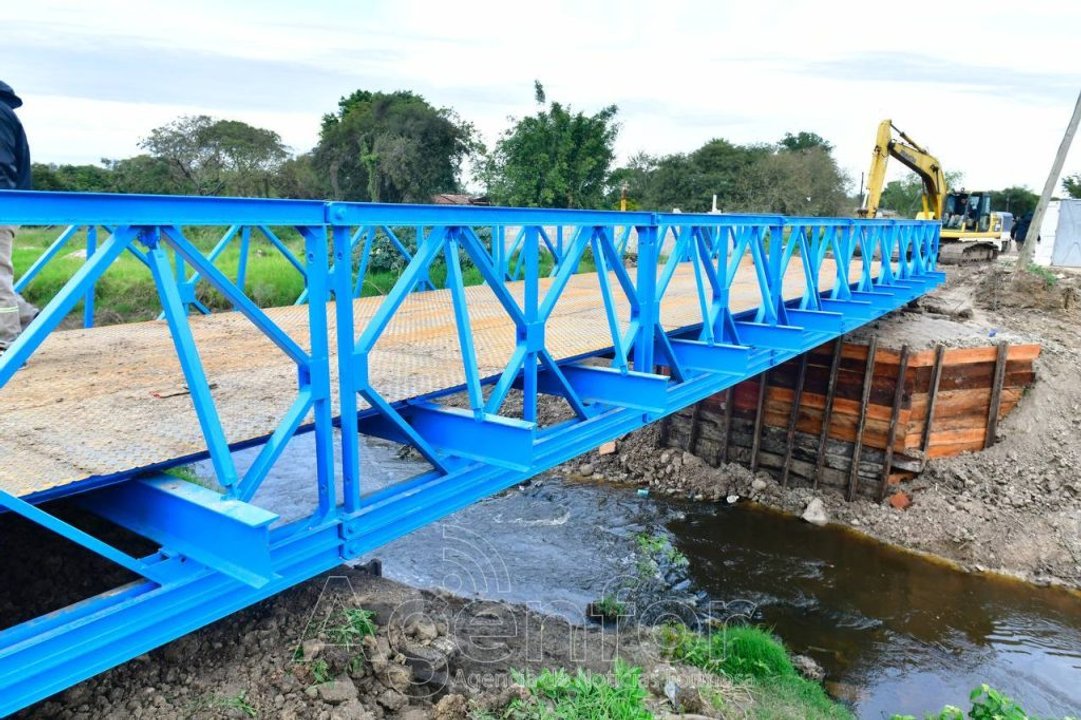El gobierno de Insfrán demora la apertura de un puente que prometió habilitar en una semana