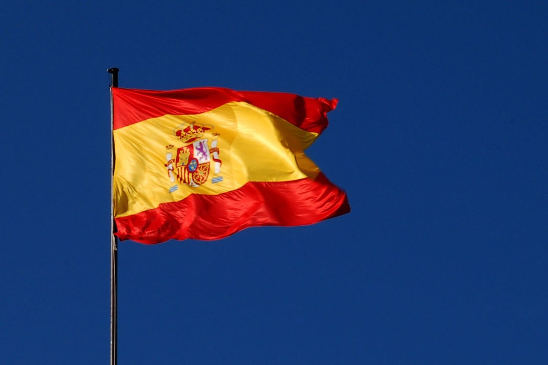 Migrantes regularizados en España