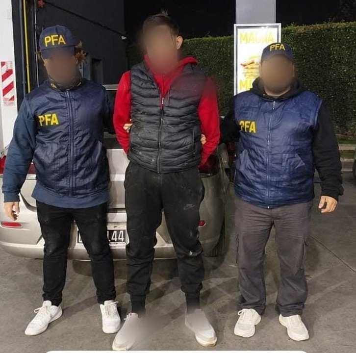 Operativo policial en La Matanza por el crimen de un comisario retirado