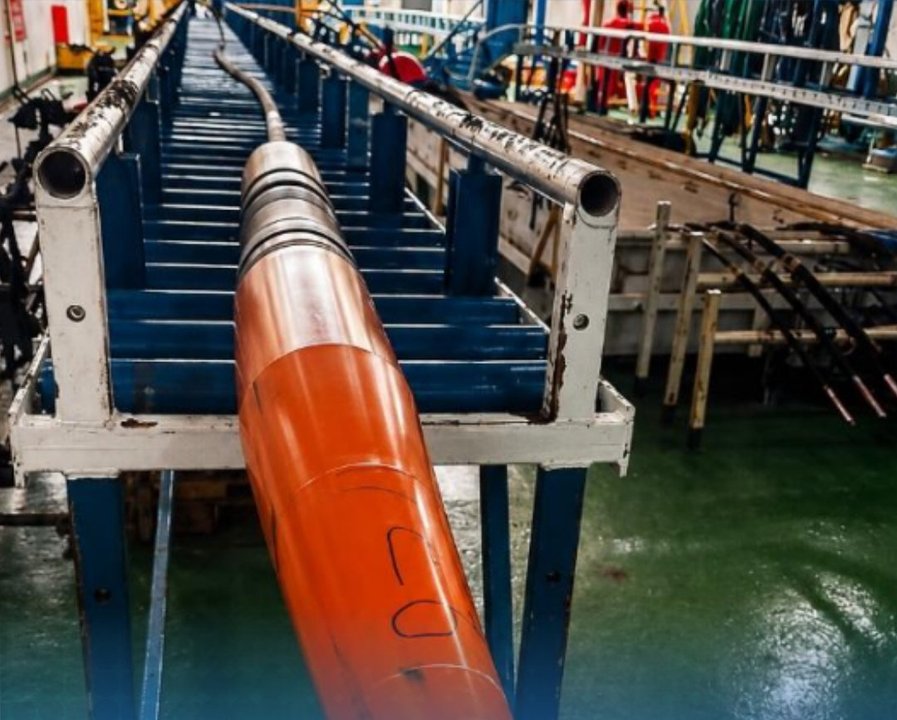 Restablecen por completo el cable submarino de fibra óptica en Venezuela