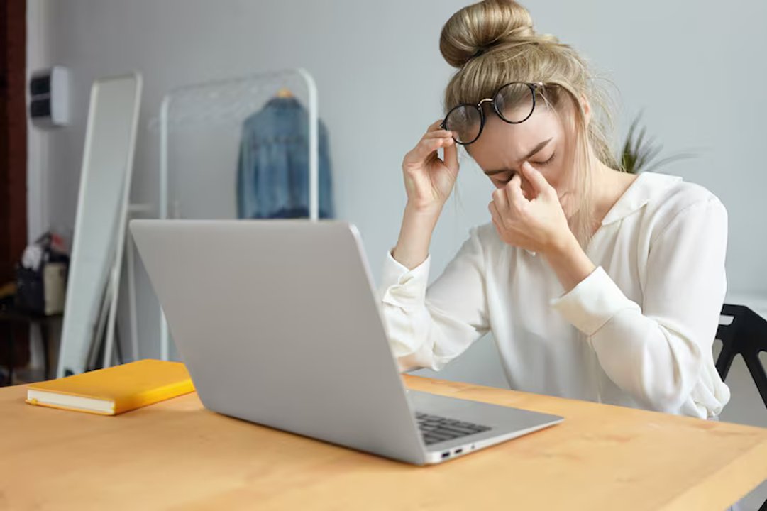 Crecen las consultas por “ojo seco": la calefacción podría reducir la productividad laboral