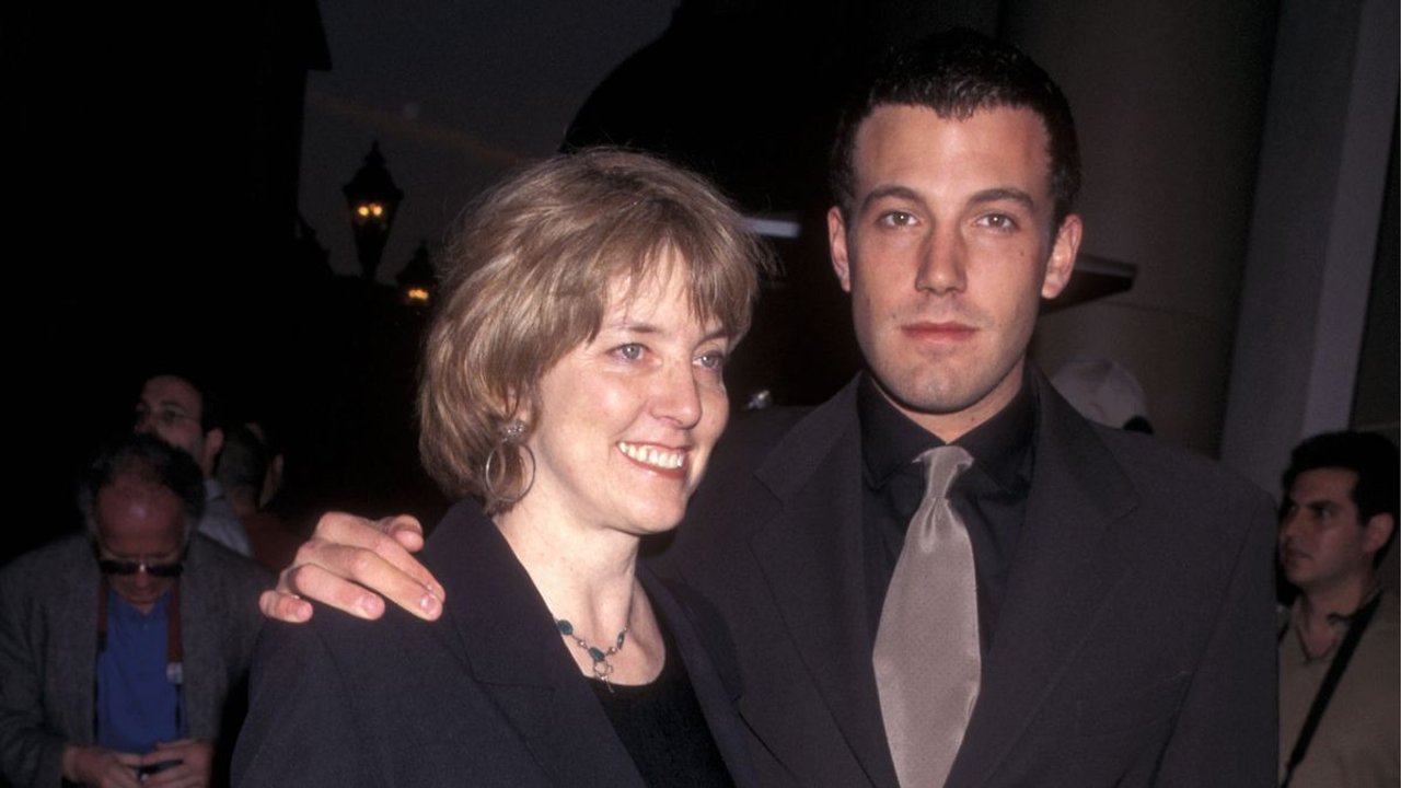 “Cáncer de páncreas”: el difícil momento de Ben Affleck tras la muerte de su madre