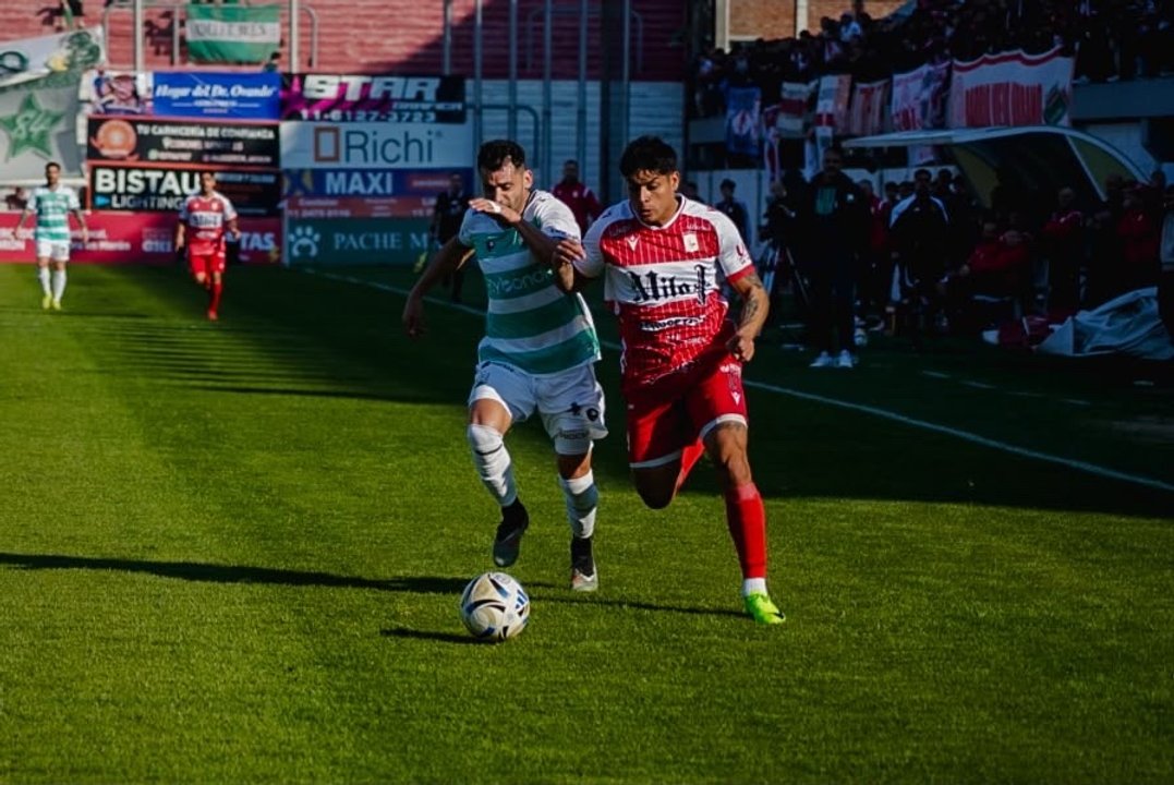 El insólito gol en contra de Ferro ante Morón que se hizo viral en las redes