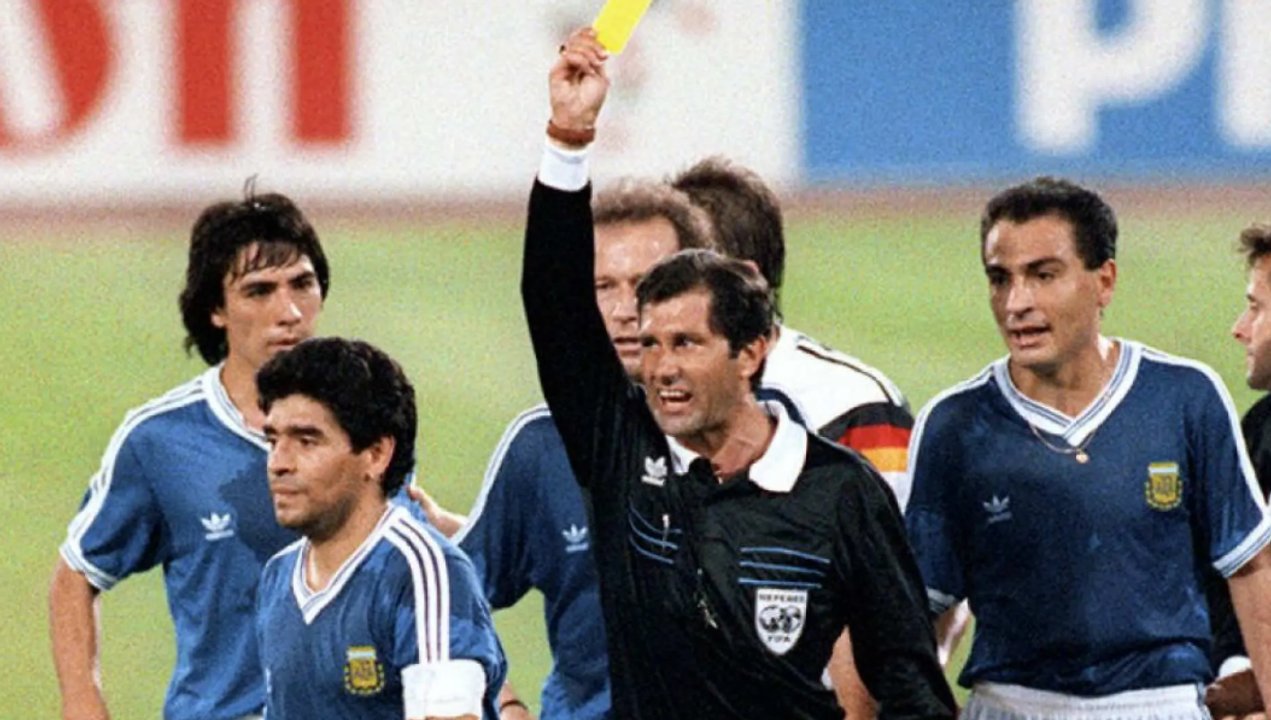 Los árbitros que se retiraron tras dirigir una final del mundo