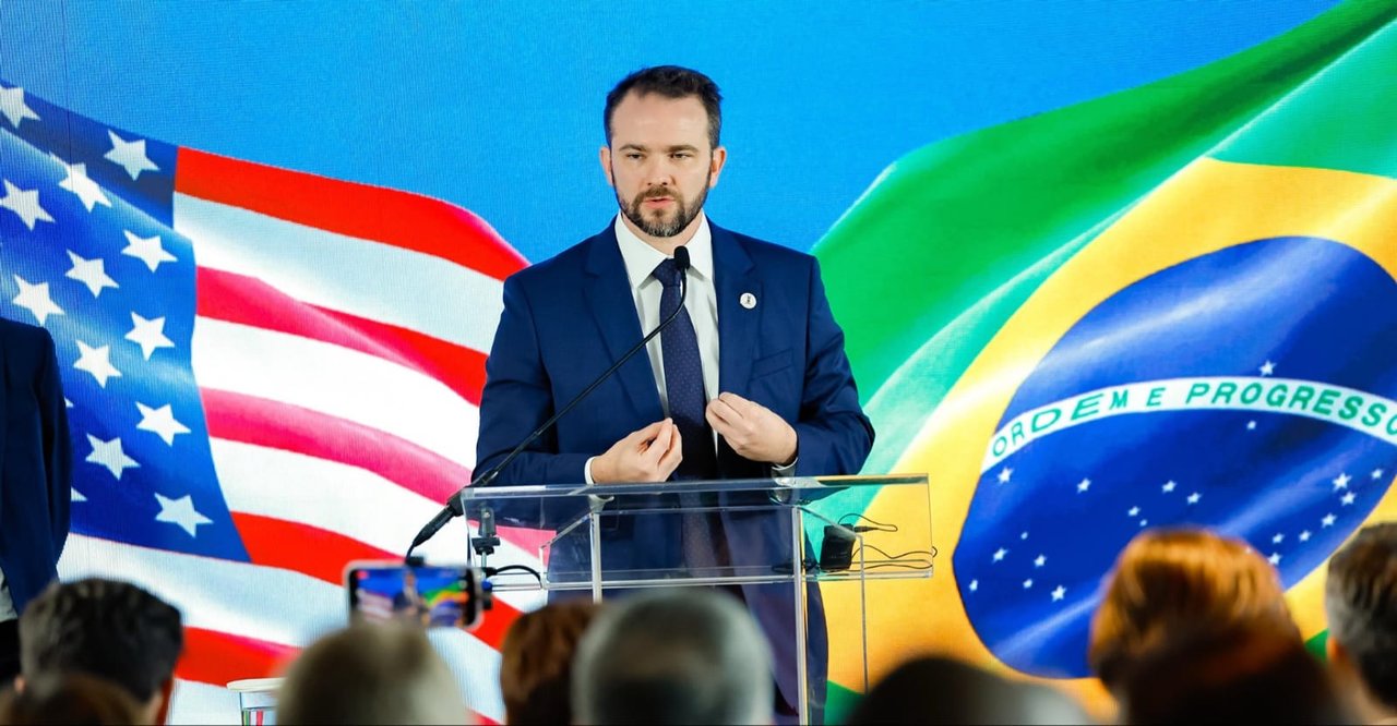 El ministro de Hacienda de Brasil llamó “payaso” a Javier Milei