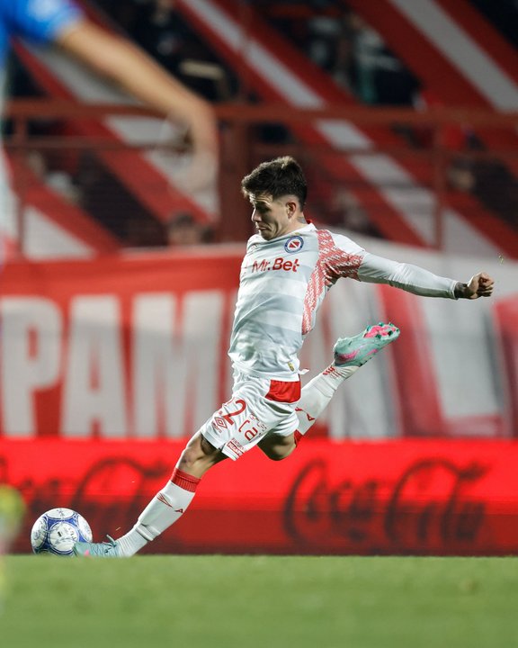 Argentinos goleó a Estudiantes de Río Cuarto y suma puntaje ideal en el Torneo Clausura