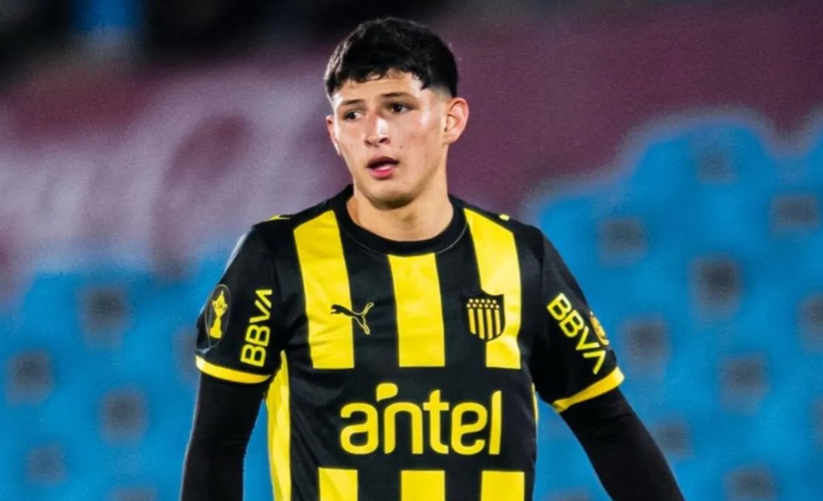La comparación que recibió un ex jugador de River con Olise en Uruguay