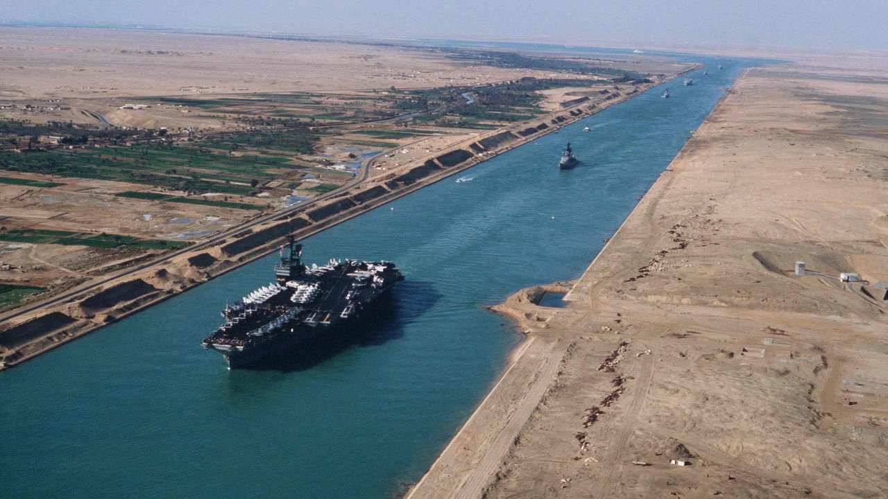 Explosión en terminal de GNL en puerto egipcio de Damietta